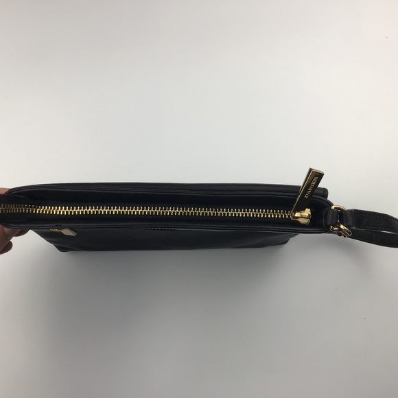 Danier Bag - Picture 6 of 16